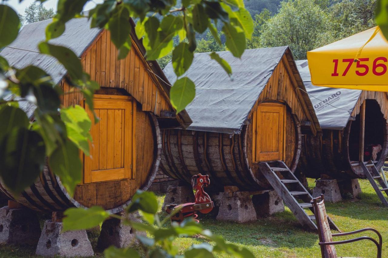 Rafting Kamp Dvije Vrbe Hotel Foca Exterior photo